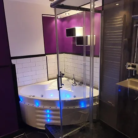 Quarto em Acomodações Particulares Sinuessa