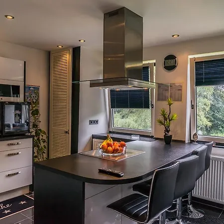 Sinuessa Quarto em Acomodações Particulares Colónia