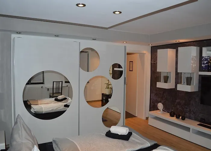Sinuessa Quarto em Acomodações Particulares Colónia