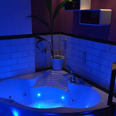 Sinuessa منزل للإقامة كولونيا