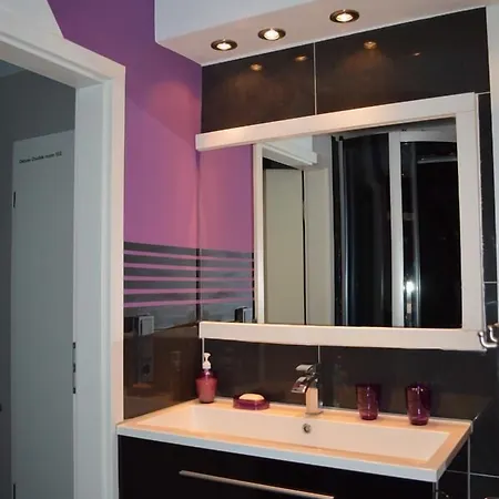 Sinuessa Проживание в семье Кёльн